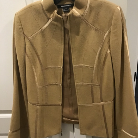 Ellen Tracy (original ) Size 4. Wool. Tan - Picture 3 of 5